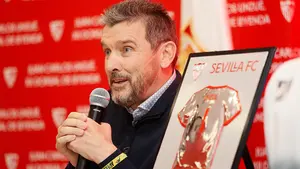 Juan Carlos Unzué, homenajeado por el Sevilla: "Un ejemplo en la lucha contra la ELA"