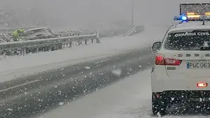 Problemas por las nevadas en Navarra: un hombre de 83 años herido en un accidente