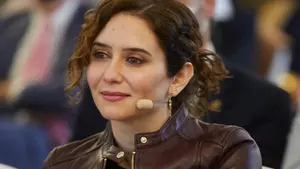 El guiño de Díaz Ayuso a Sayas y Adanero sobre su llegada al Partido Popular