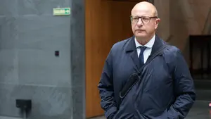 NA+ salva a Gimeno y Chivite: aprobada la ley para estabilizar al profesorado del PAI