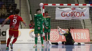 Emoción hasta el final entre Osasuna Xota y Cartagena en Pamplona: las mejores imágenes