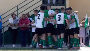 Oberena se impone al Alesves y regresa a Tercera después de cuatro temporadas