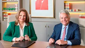 Mutua Madrileña y El Corte Inglés culminan su alianza estratégica para operar en el mercado de seguros