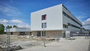 Lezkairu no para de crecer y ultima la construcción de su nuevo colegio público