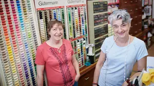 Lezka, la mercería familiar con casi 50 años de vida en la calle Abejeras de Pamplona