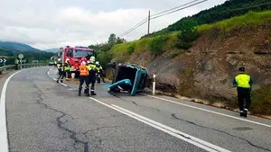 Borracho y drogado provoca un accidente y deja tres heridos en Esteríbar