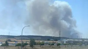 Se reactiva el incendio de Tafalla: los bomberos acuden para tratar de extinguir las llamas