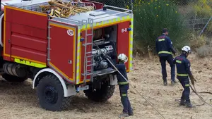 Un incendio arrasa decenas de hectáreas en Navarra: los bomberos controlan las llamas