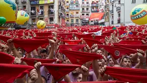 Viajes a Pamplona en autobús por San Fermín: cómo llegar desde Logroño, Vitoria, Zaragoza y San Sebastián