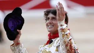 ''Pena de aquel que no quiera venir a Pamplona'': Roca Rey vuelve a ser el ídolo de la plaza