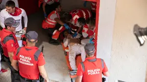 El mozo cogido en el callejón ha sido operado en la plaza de una cornada en la axila