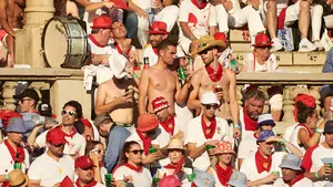 Salen a la venta las entradas sueltas para los toros en San Fermín: precios y cómo conseguirlas