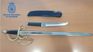 Detenido en Navarra por amenazar a su sobrina con una espada de grandes dimensiones