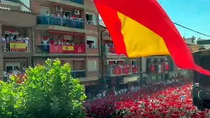 La fiesta se expande en Navarra: así ha sido el emotivo cohete de San Adrián