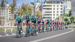 Un equipo navarro debuta en la Vuelta a España: "Nos hemos dejado la piel para tomar la salida"