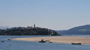 El joven navarro fallecido mientras navegaba la ría del Eo es un antiguo alumno de San Cernin