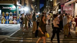 Las discotecas y bares de Pamplona tendrán detectores de metales en sus entradas