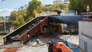 Cambios en los recorridos de las villavesas por las obras de la pasarela de Labrit