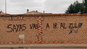 El diputado navarro Sergio Sayas denuncia amenazas en una pintada: "Vas a ir al zulo"