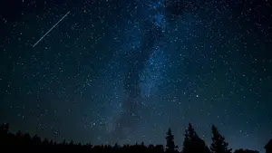 Dónde ver las perseidas en Navarra: los mejores pueblos para admirar la lluvia de estrellas
