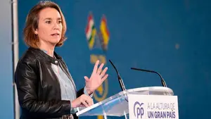 Cuca Gamarra (PP), en Olite: "Cinco años de sanchismo no se borran en 5 semanas de promesas"