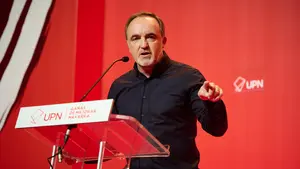 Guerra abierta entre UPN y el PP: Esparza les acusa de orquestar la traición de Sayas y Adanero