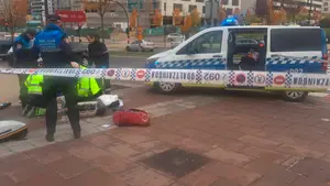 La Policía Municipal de Pamplona reanima a un ciudadano en parada cardíaca en Lezkairu