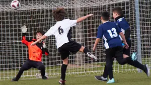 La fase de grupos del Torneo Interescolar llega a su fin: las fotos del jueves 29 en Tajonar