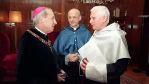 Joseph Ratzinger, el Papa que fue doctor honoris causa por la Universidad de Navarra