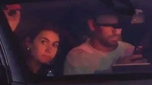 Clara Chía reaparece sonriente tras su visita al hospital por un supuesto ataque de ansiedad