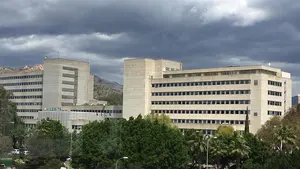 Herido grave un menor de 12 años tras caer por un balcón: presentaba fiebre y delirios