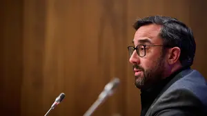 Remírez se felicita a sí mismo desde el Gobierno por haber sido elegido senador por Navarra