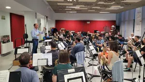 La Pamplonesa graba el himno de Osasuna para animar a los rojillos en la final de Copa del Rey