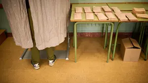 Muere un hombre en un colegio electoral instantes después de ejercer su derecho a voto