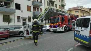 Incendio en una vivienda y dos motoristas auxiliados, los dos sucesos que sobresaltan a Navarra