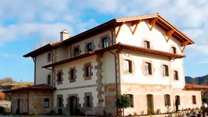 El pueblo de Navarra en el que puedes alojarte en un hotel con encanto dentro de un antiguo molino