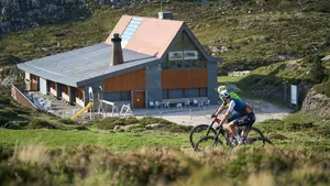 El pueblo de Navarra donde puedes alquilar bicicletas eléctricas para ir al monte
