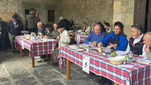 Un restaurante navarro paga 4.750 euros por el mejor queso de oveja en Huarte Araquil