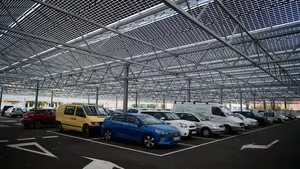 El nuevo aparcamiento cubierto y gratuito en Pamplona: las imágenes de cómo es por dentro