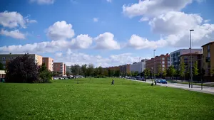 Así será la transformación del patio en el colegio de un barrio de Pamplona este verano