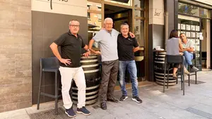 La increíble historia de Cándido a sus 91 años: abrió un bar en Pamplona al regresar de Australia