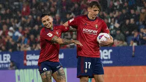 La felicidad de Osasuna tiene nombres y apellidos: Chimy y Budimir bailan bajo la lluvia