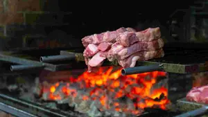 La carnicería tradicional de Pamplona que vende la mejor chuleta de Ternera de Navarra