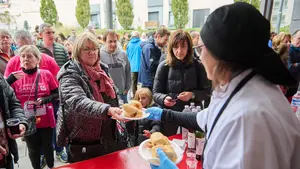 La fiesta de la chistorra de Navarra ya tiene fecha en Pamplona con degustaci&oacute;n, m&uacute;sica e hinchables