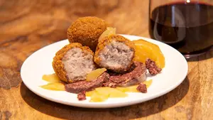 Las novedosas croquetas que llegan al centro de Pamplona en un entorno privilegiado