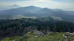 La ruta con vistas increíbles que parte de un pueblo de Navarra y te lleva a una ermita con encanto