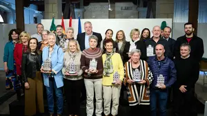 Estas son las 12 primeras mujeres que fueron polic&iacute;as en Pamplona hace 50 a&ntilde;os y han sido homenajeadas