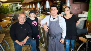 Comer en un bar de Pamplona "como en un caserío del Baztán" por sólo 13 euros