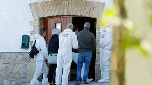 Un hombre de 83 años mata en Navarra a su hijo en la casa familiar: las fotos de la tragedia