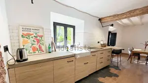 La casa de revista que se vende en un pueblo de Navarra por mucho menos de lo que piensas